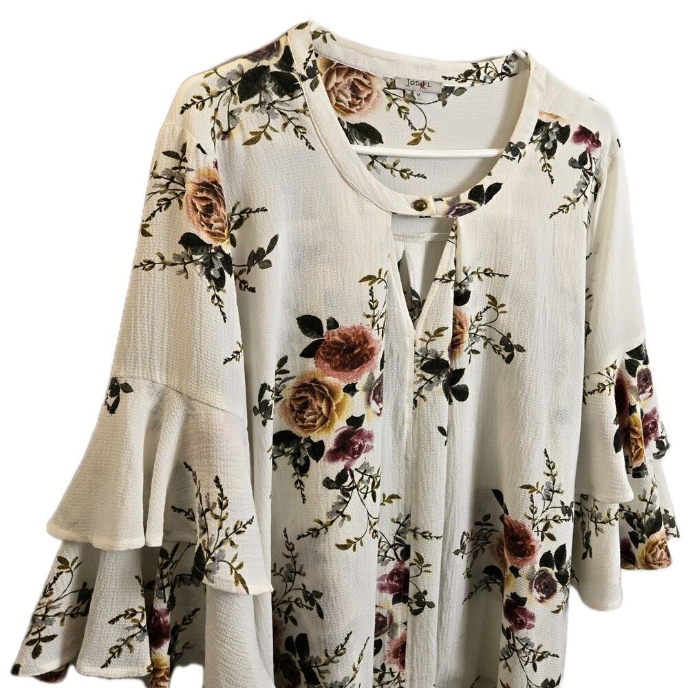 Jodifl Ivory Floral 3/4 Sleeve Blouse Keyhole Vneck Ruffle Sleeves M Peasant
